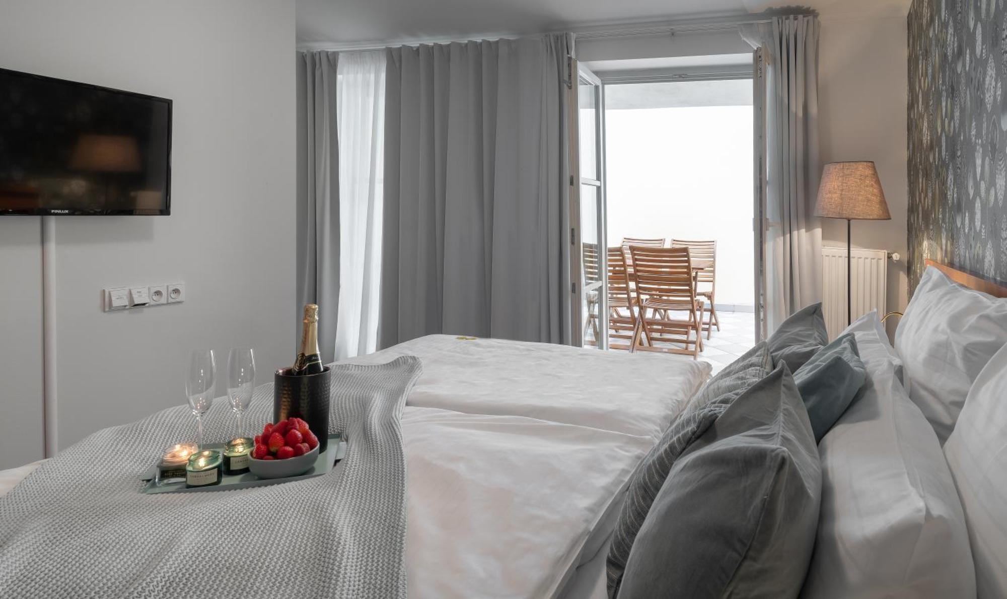 4 Elements Apartment Prague